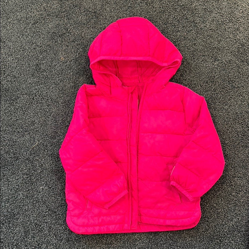 NWOT Vibrant Pink Hooded Puffer Jacket